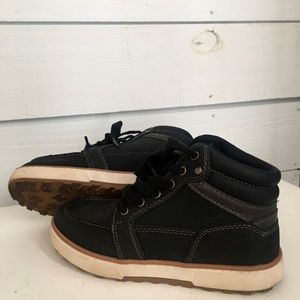 Boys Sonoma black boots